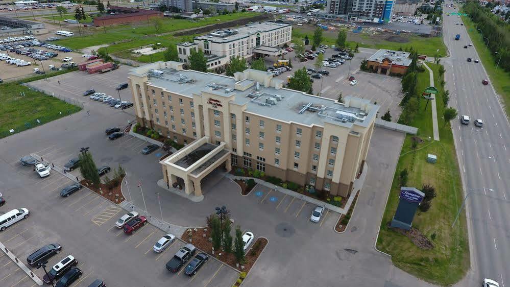 Hampton Inn & Suites Edmonton/West Exterior foto